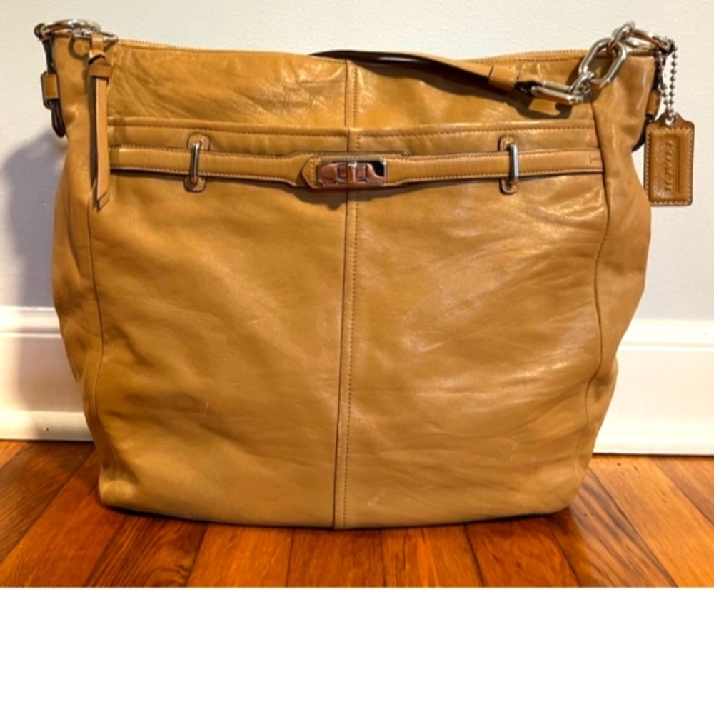 Coach Madison Lindsey Satchel